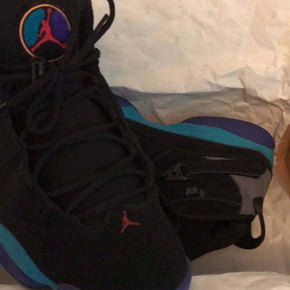 Alternate 6 ring Jordan - Picture 4 of 5